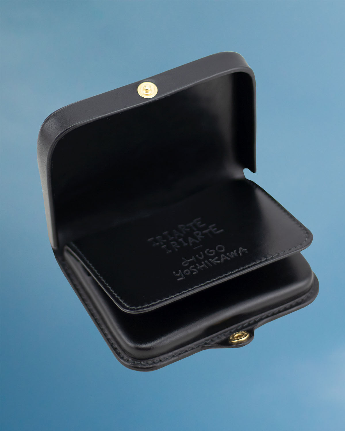 Jules Wallet - Hugo Yoshikawa x Iriarte Iriarte - Black