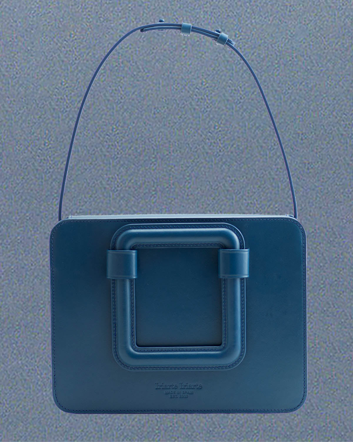Moore - Blue