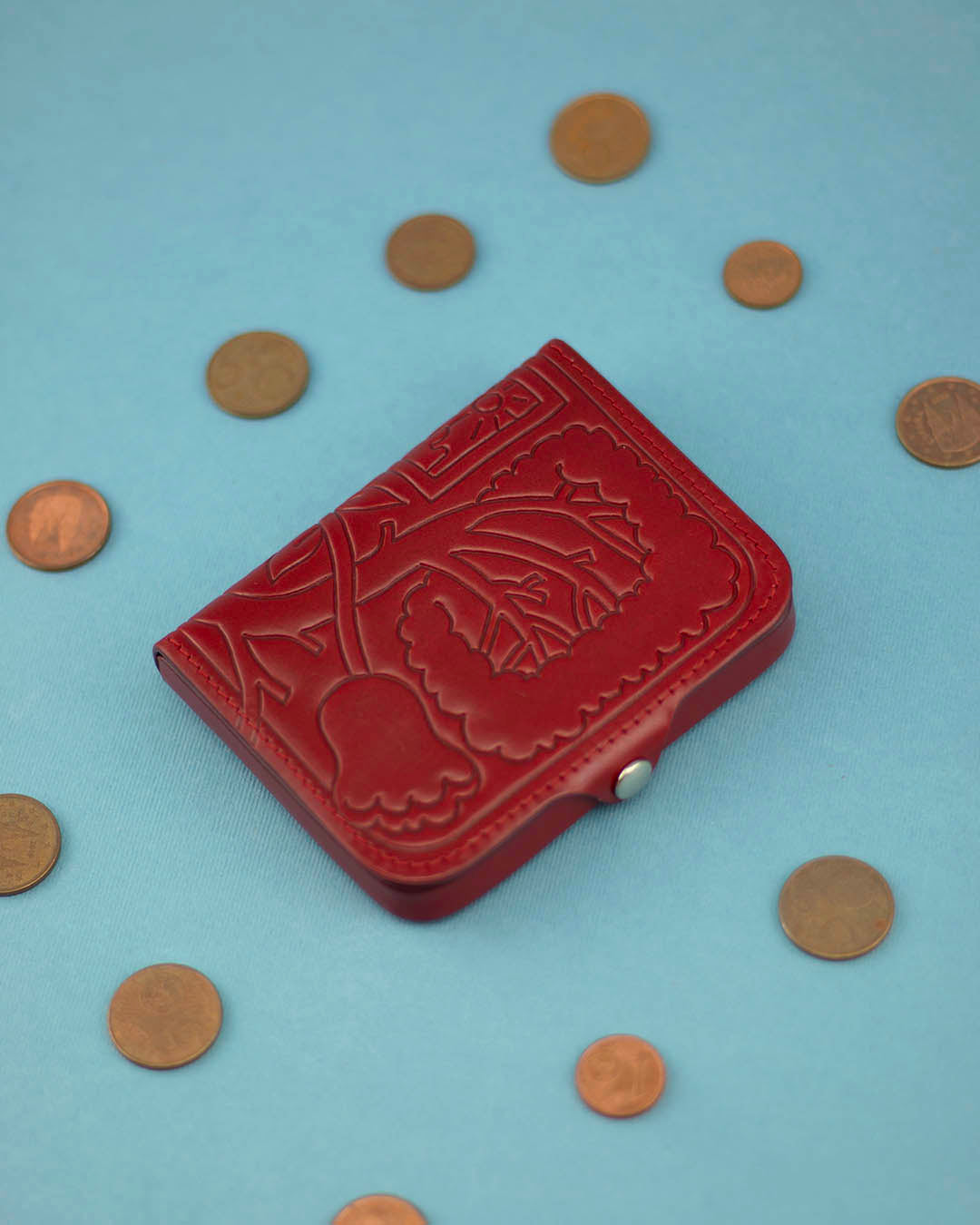 Jules Wallet - Hugo Yoshikawa x Iriarte Iriarte - Red
