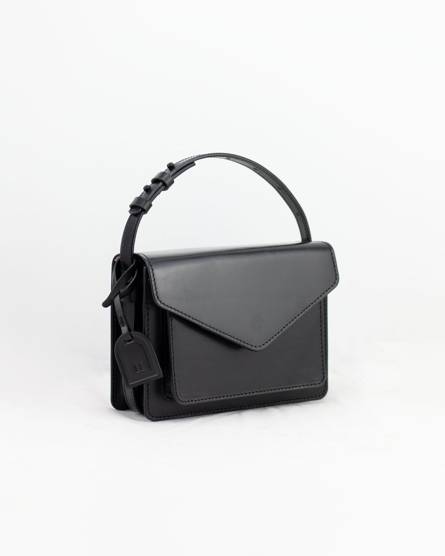 Mini Assemblage - Black