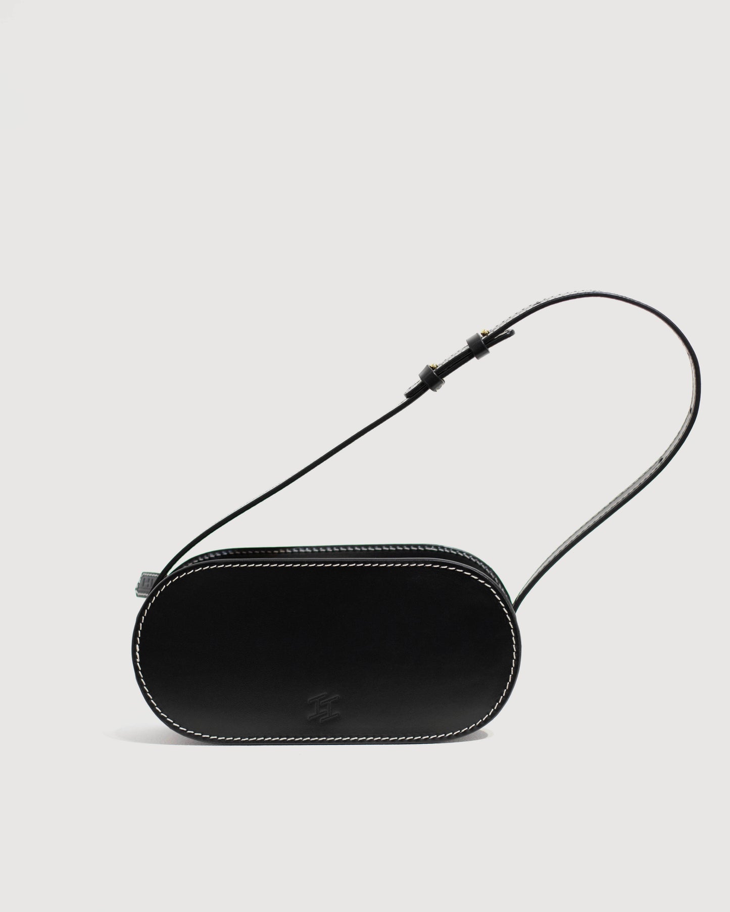 Cleo 2.0 - Black (Contrast Stitch)