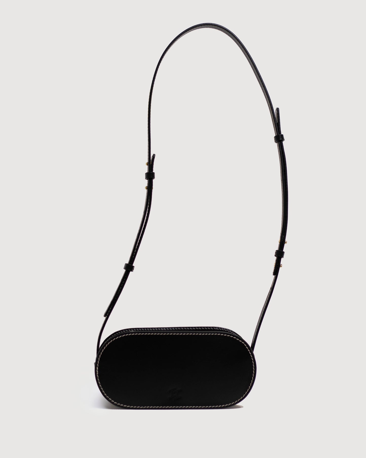 Cleo 2.0 - Black (Contrast Stitch)