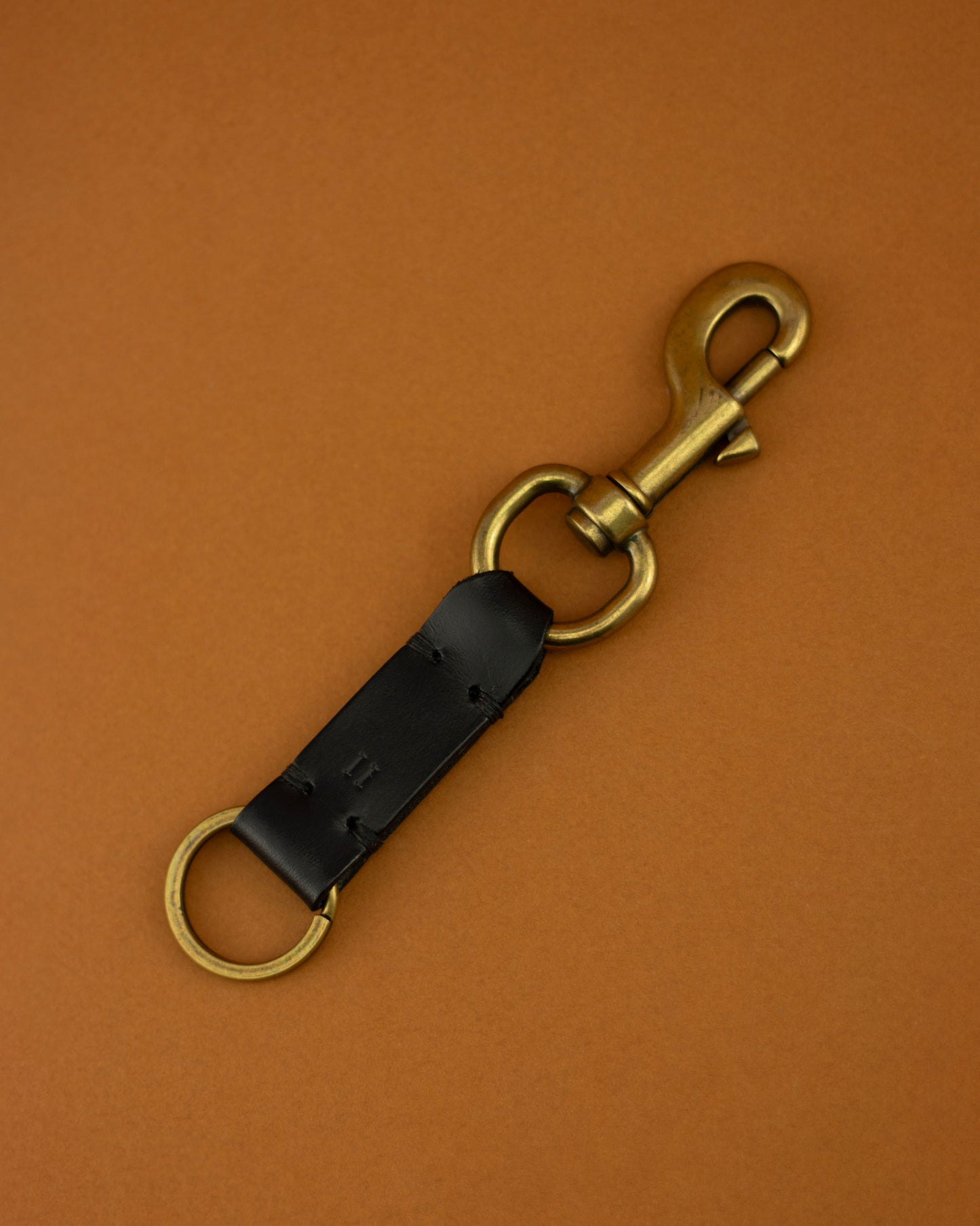 Keychain N7 - Black & Gold