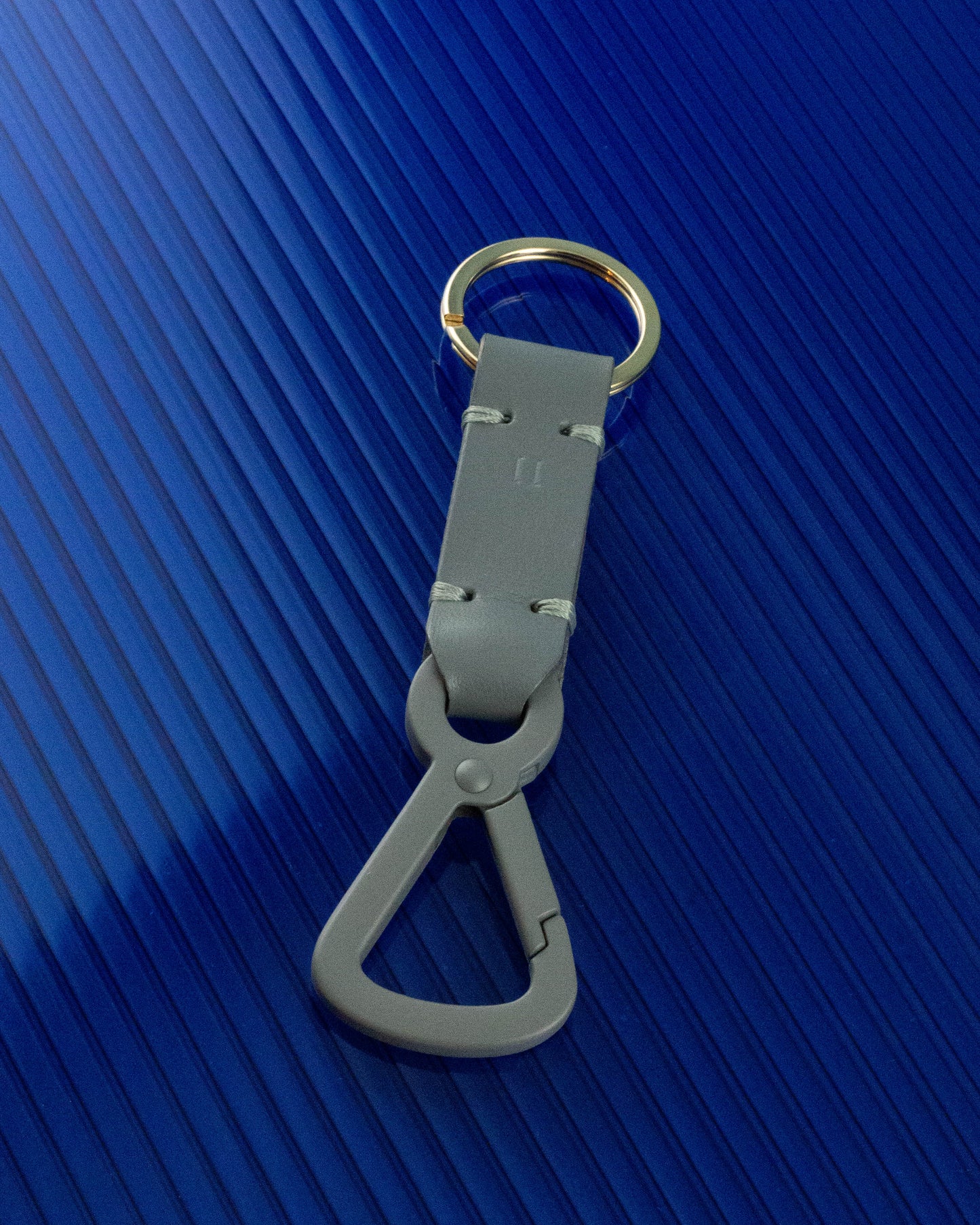 Keychain N1 - Grey & Gold