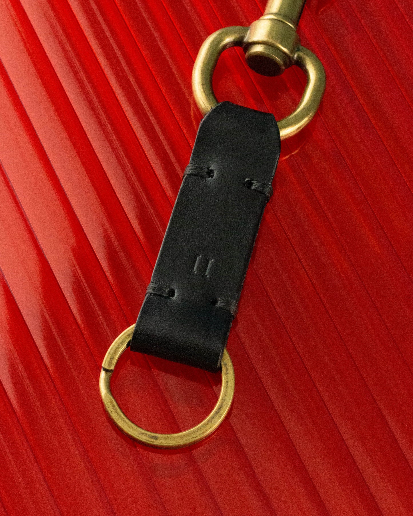 Keychain N7 - Black & Gold