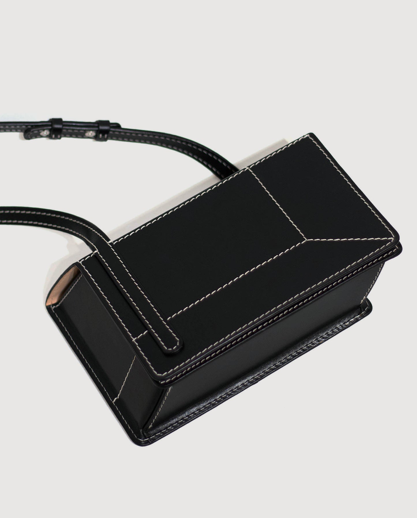 Tilt - Black
