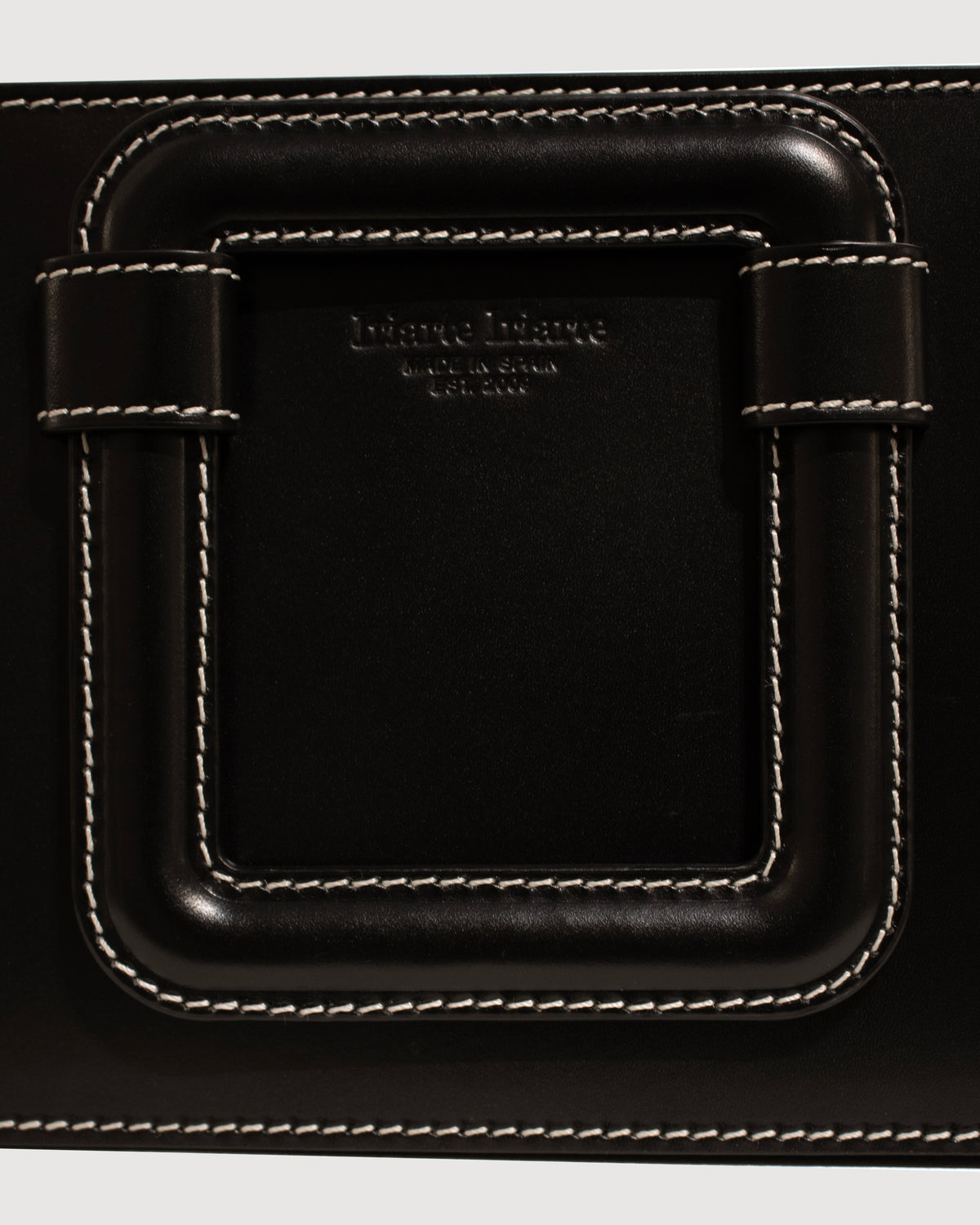 Trapecio - Black (Contrast Stitch)