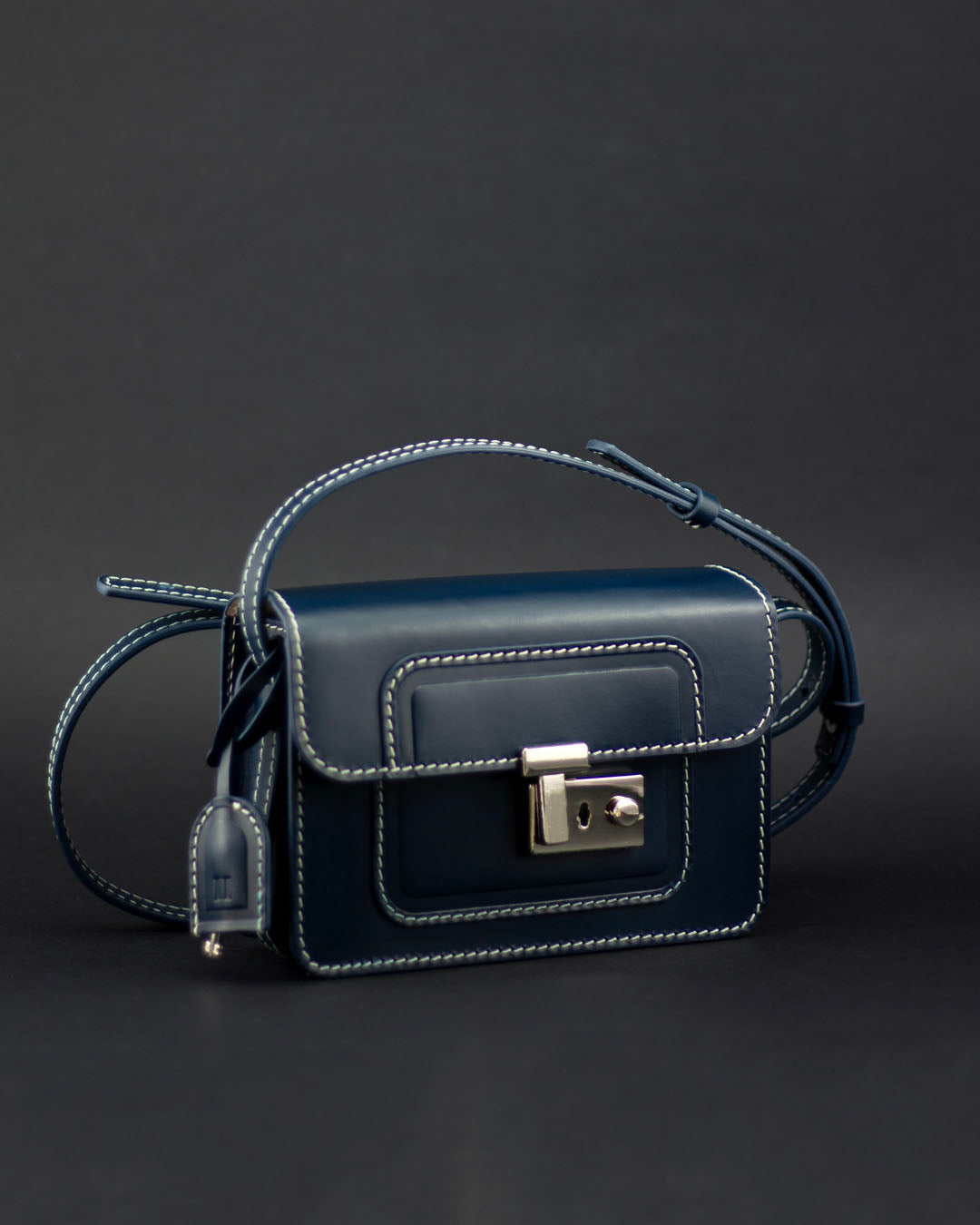 Agnès Small - Blue (Contrast Stitch)